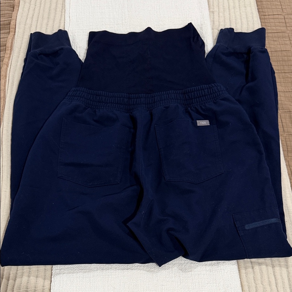 FIGS maternity scrub pants